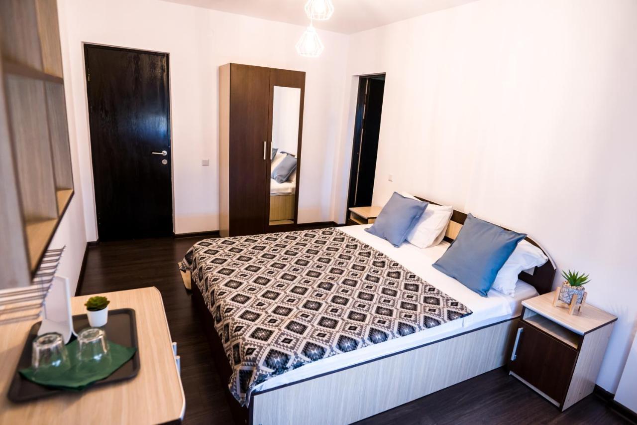 Hotel Pensiunea Xandra Corbi Exteriér fotografie