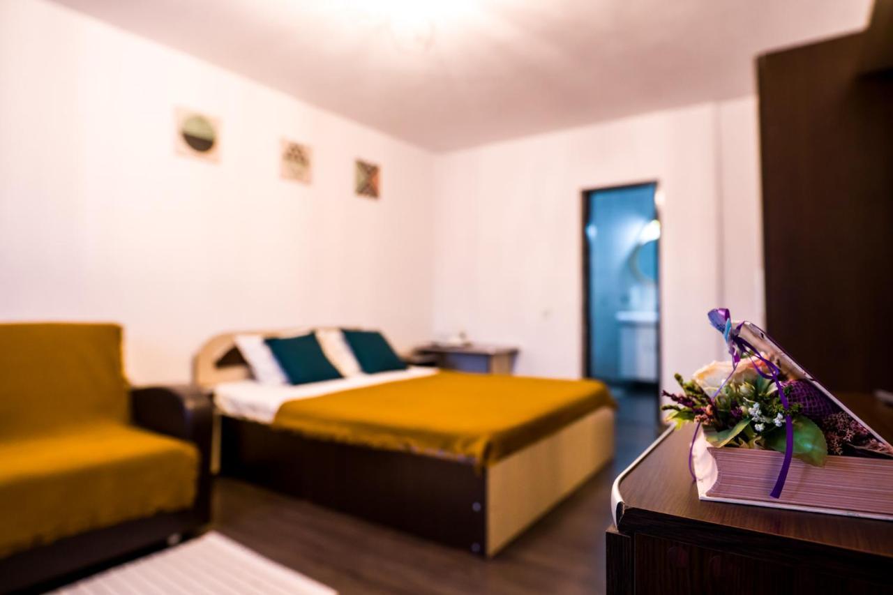 Hotel Pensiunea Xandra Corbi Exteriér fotografie