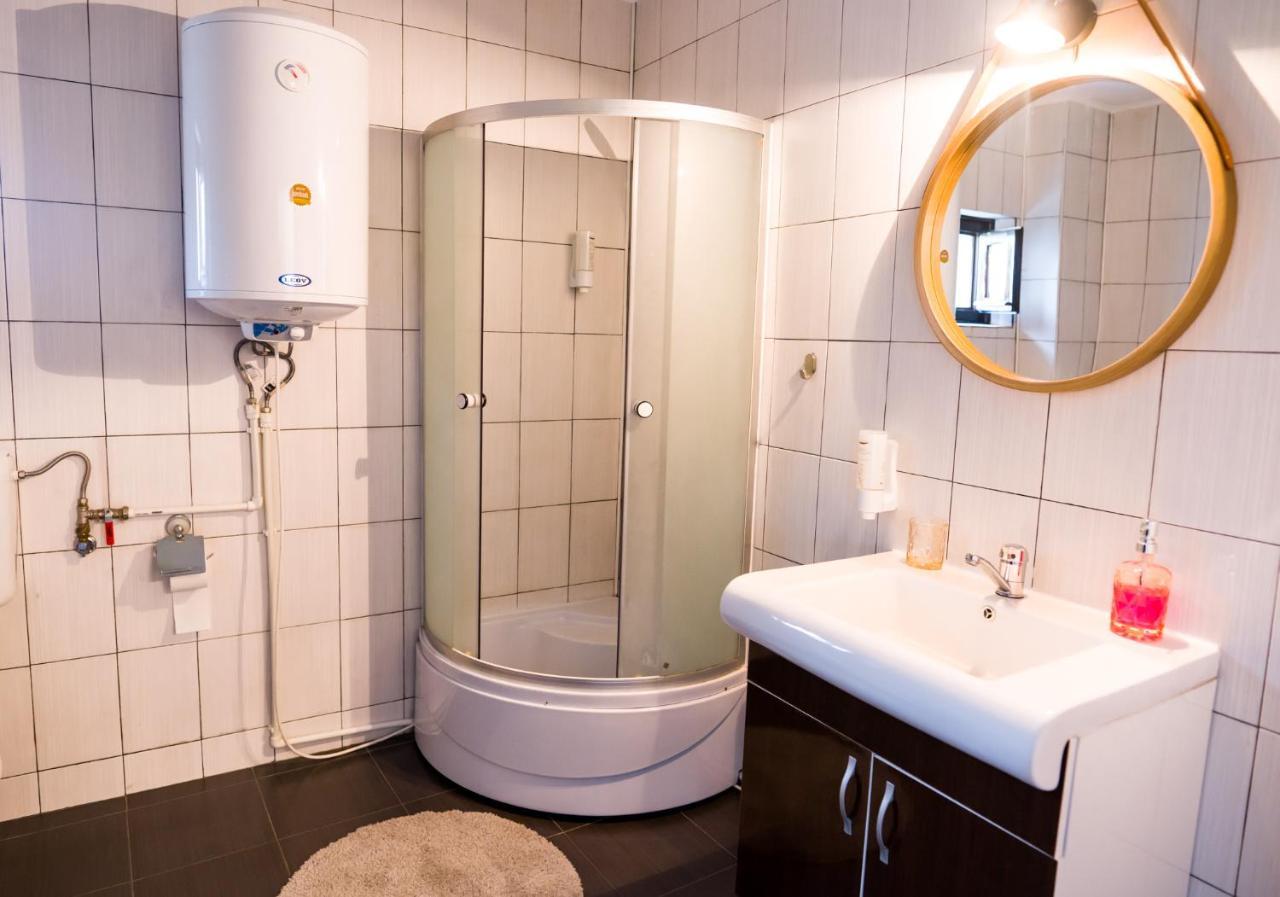 Hotel Pensiunea Xandra Corbi Exteriér fotografie